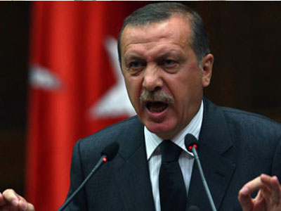 Ο Ερντογάν απειλεί να απαγορεύσει το Facebook και το YouTube